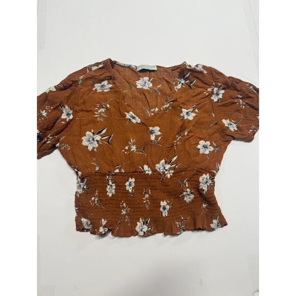Paper Crane Tops - Paper Crane Brown Floral V-Neck Crop Top 100% Rayon Women's Size Large